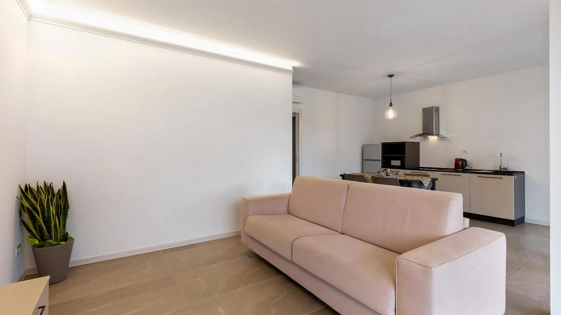 Apartment Agriturismo Le Campagnole Pink Bardolino Italy