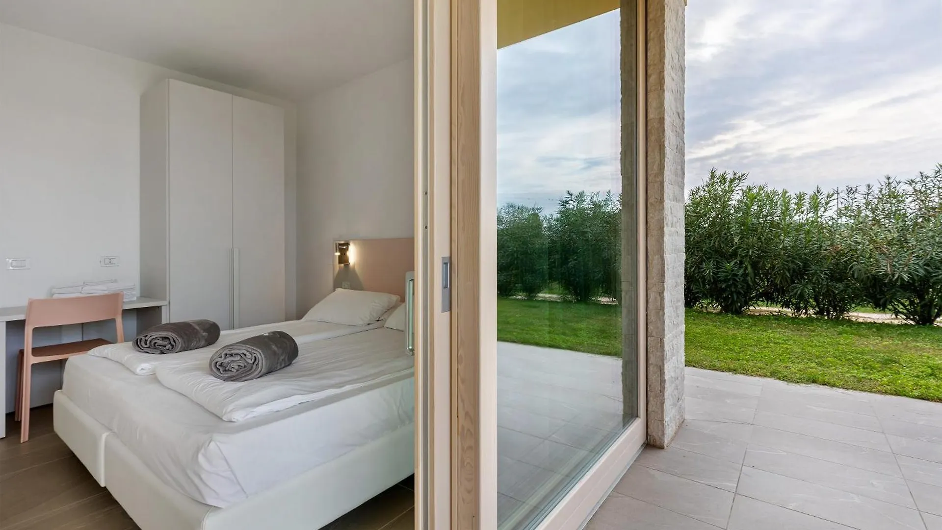 Agriturismo Le Campagnole Pink Bardolino Apartment
