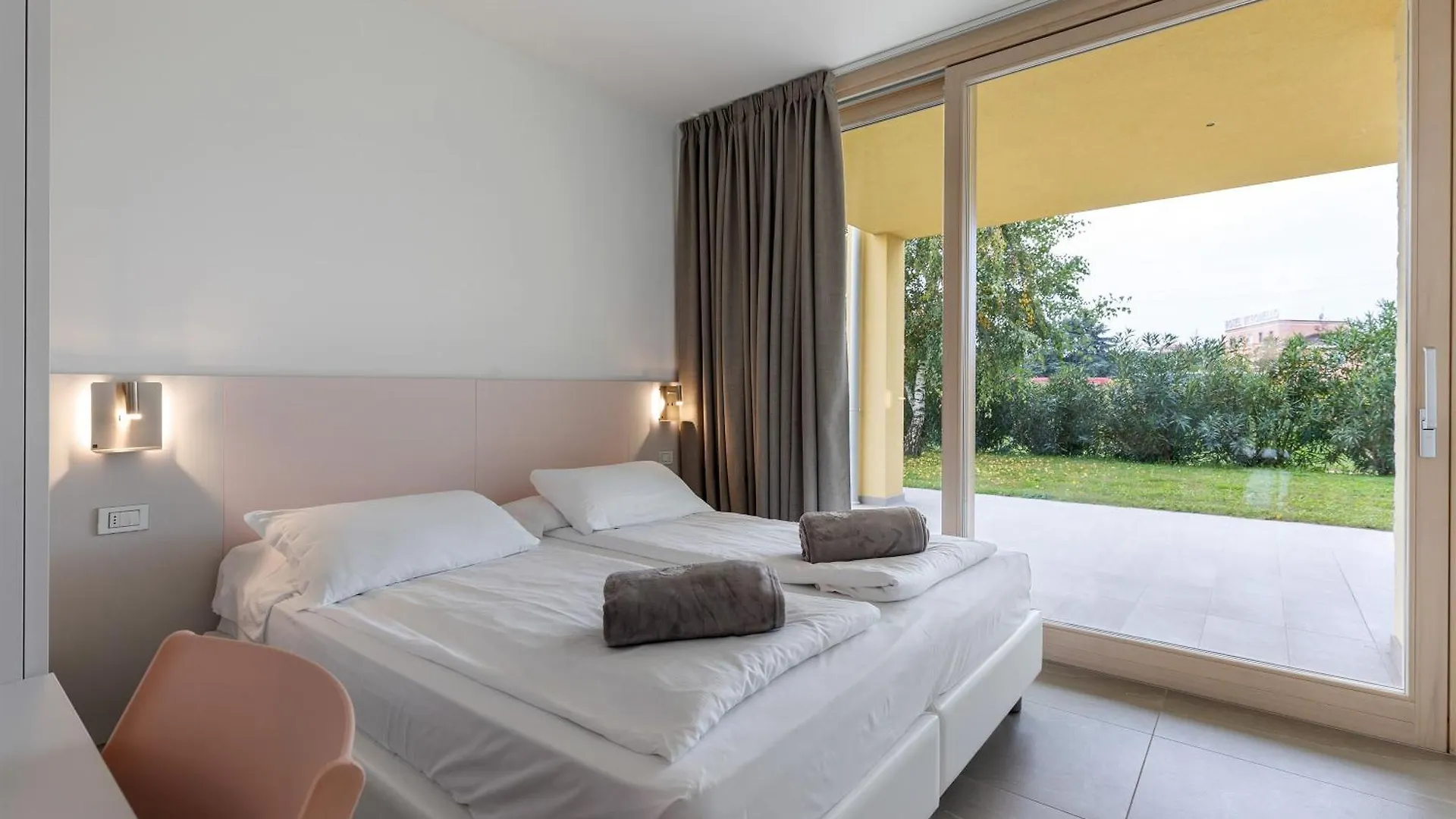 Agriturismo Le Campagnole Pink Bardolino 0*,  Italy