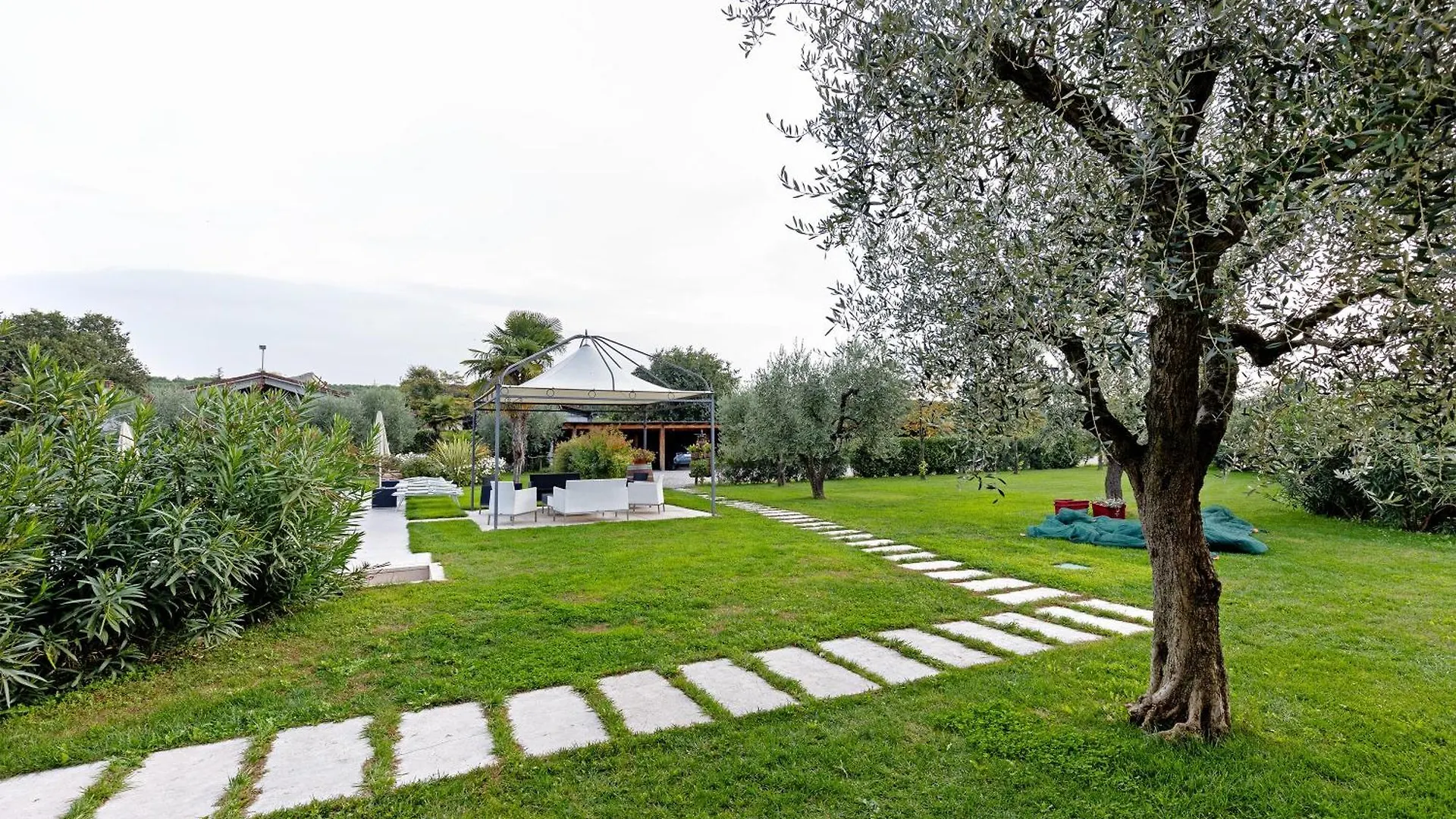 Apartment Agriturismo Le Campagnole Pink Bardolino Italy